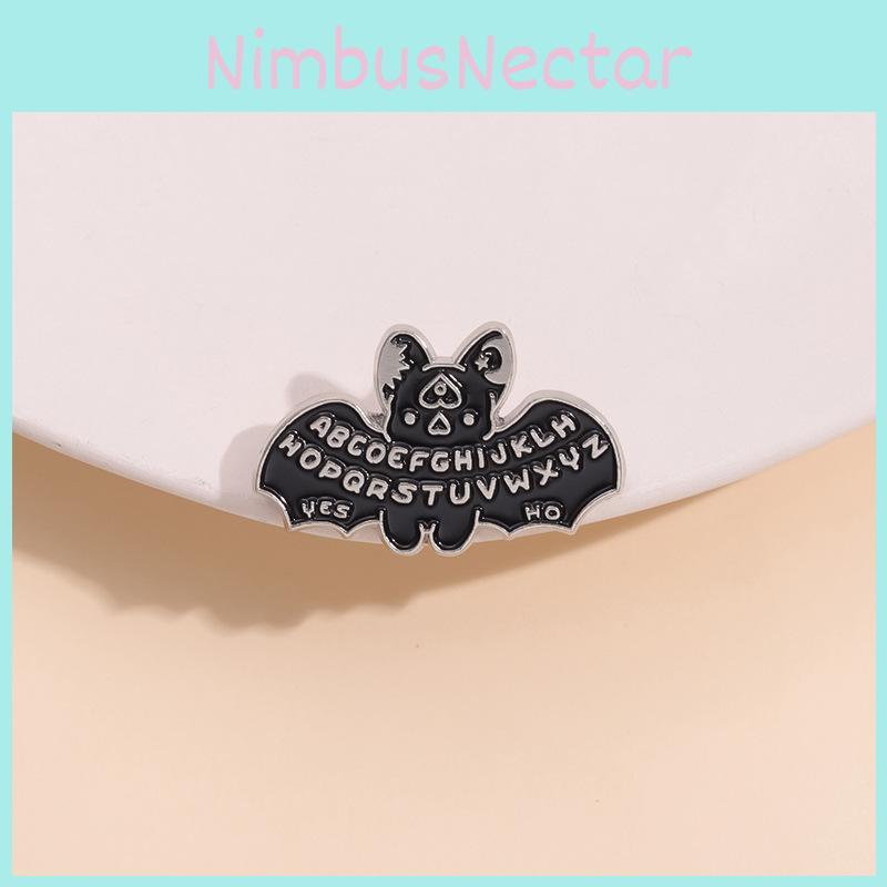 Creative Dark Bat Shaped Badge Adorable Animal Metal Brooch For Stylish Outfit Decoration