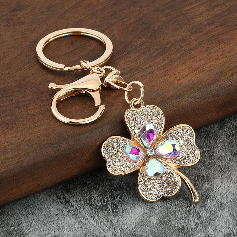 Llavero de Trébol de Cuatro Hojas de Lujo de Moda Llavero de Metal de la Suerte para Mujeres Colgantes para Bolsos Portallaves Regalos