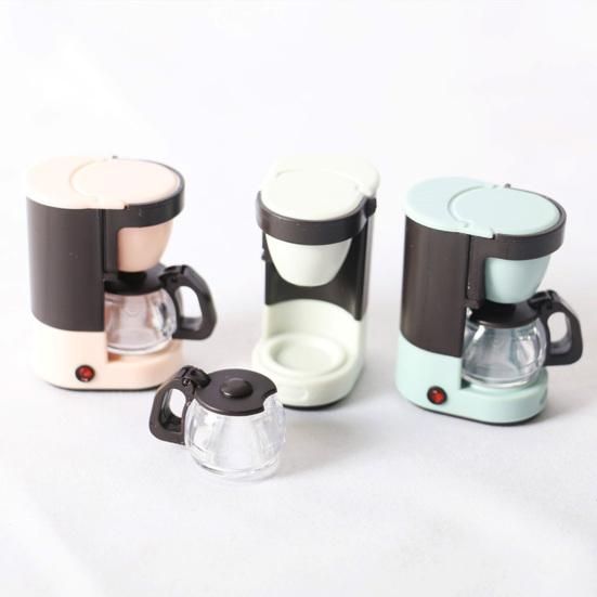 Dollhouse Breakfast Maker Wide Application Portable Plastic Miniature Dollhouse Model Juicer for Cake Decorations