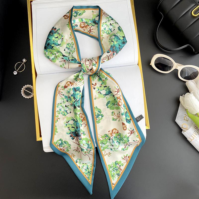 Simulated silk scarf, high-end women's headband, decorative scarf, streamer, fresh color matching, rhombus small scarf, headband.