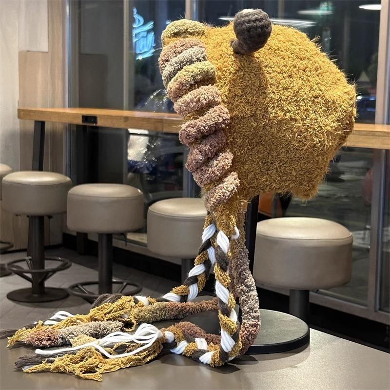 Cute Cartoon Little Monster Plush Women s Hat for Autumn and Winter Thick Warm Riding, Windproof, Creative and Beautiful Winters коричневый