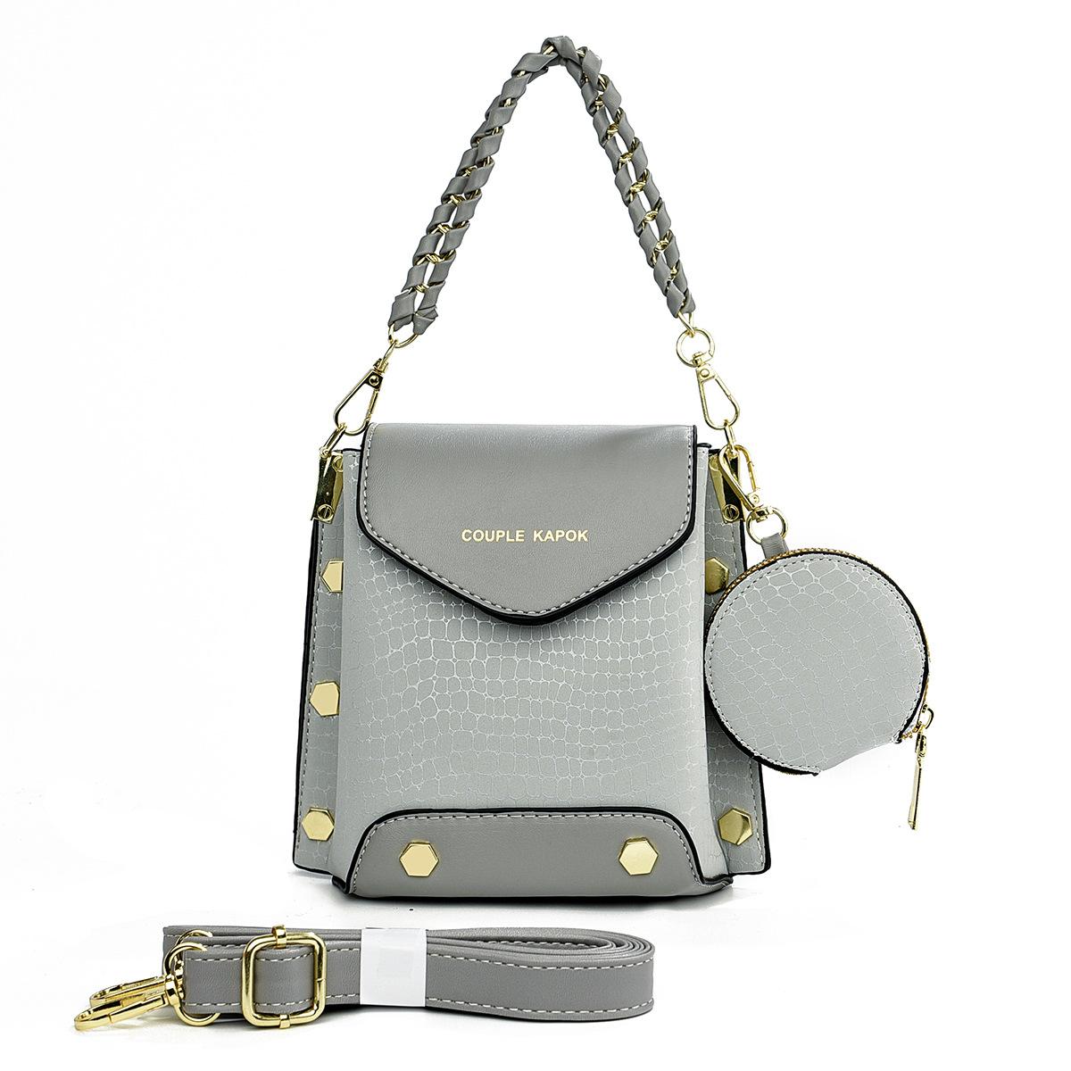 

Exquisite small square bag New mini handbag Fashion versatile shoulder bag Casual messenger bag 18*10*17 серый