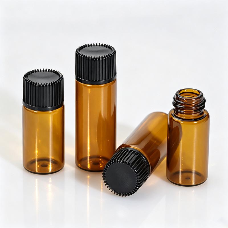 Brown Light-Blocking Glass Essential Oil Bottle with Screw Cap (1ml-5ml) - Portable Travel Size for Pure Liquids