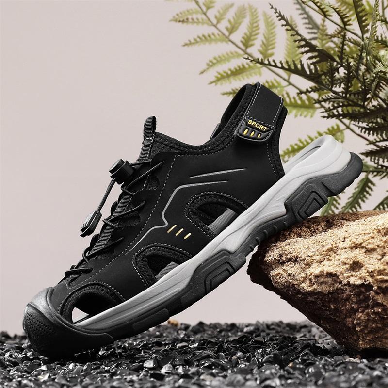 Classic Summer Men Designer Sandals Outdoor Antiskid Beach Wading Sandals 2025New Comfy Breathable Casual Leather Flats