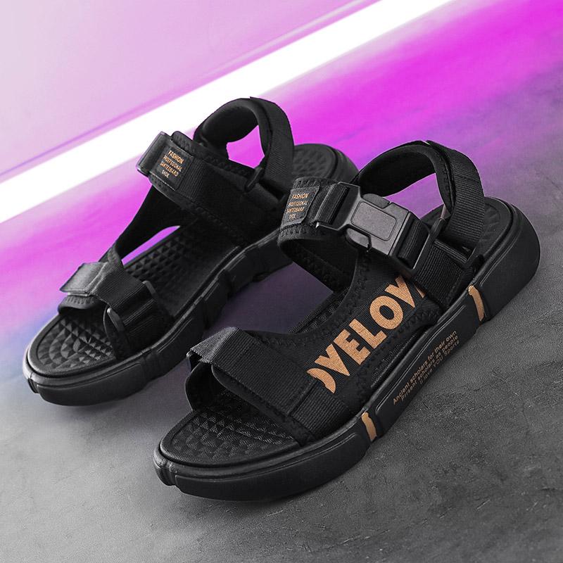 Fashion Men Sandals Soft Comfortable Non-Slip Men Shoes High Quality Woven Beach Sandals Mens Gladiator Sandals Summer Casual Flat Shoes