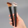 Single Wave Grooming Brush Foundation Brush Face Contour Side Face Bevel Three-dimensional Shadow Brush Sickle Makeup Brush Now
