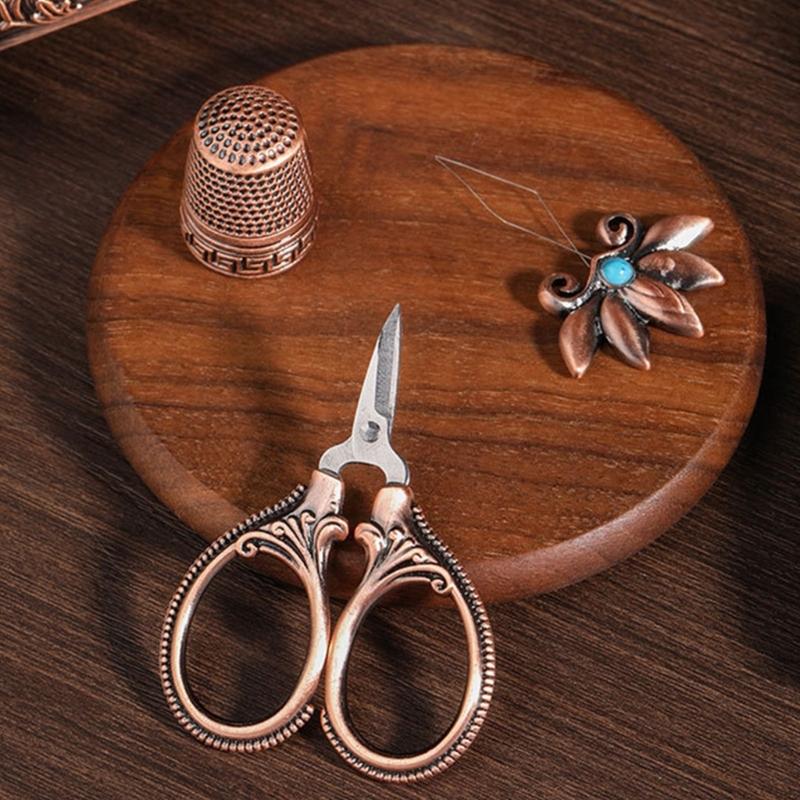 Vintage Magnetic Needle Box with Needle, Threader, Scissors and Thimble, Basic Sewing Repair Set for Professional Tailor