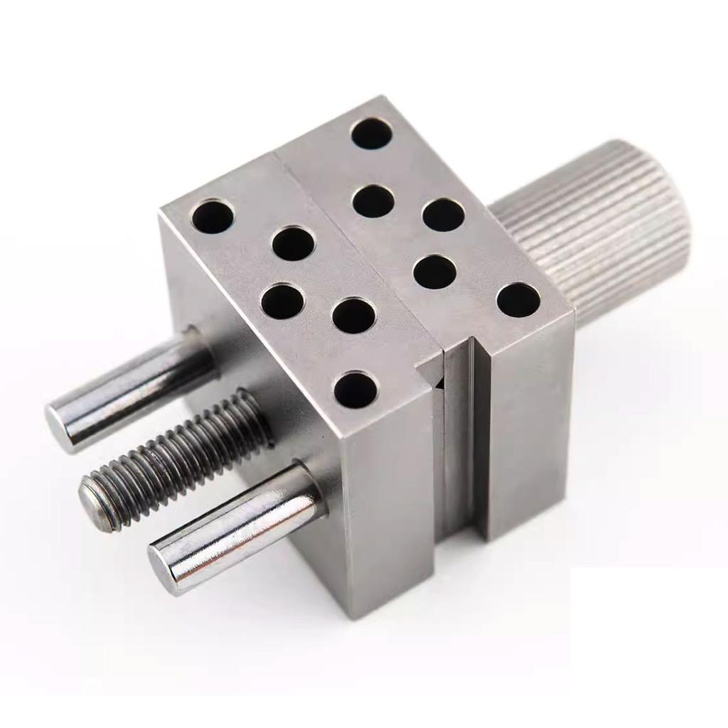 Small Stainless Steel Bench Vise, Handheld Precision Gundam Model Playing Bench Vise for Hobby DIY