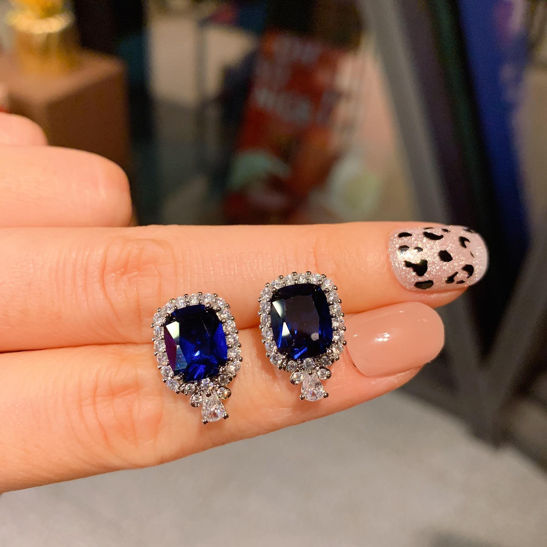 

European and American popular color treasure simulation color treasure square micro-inlaid stud earrings main stone 8 * 10