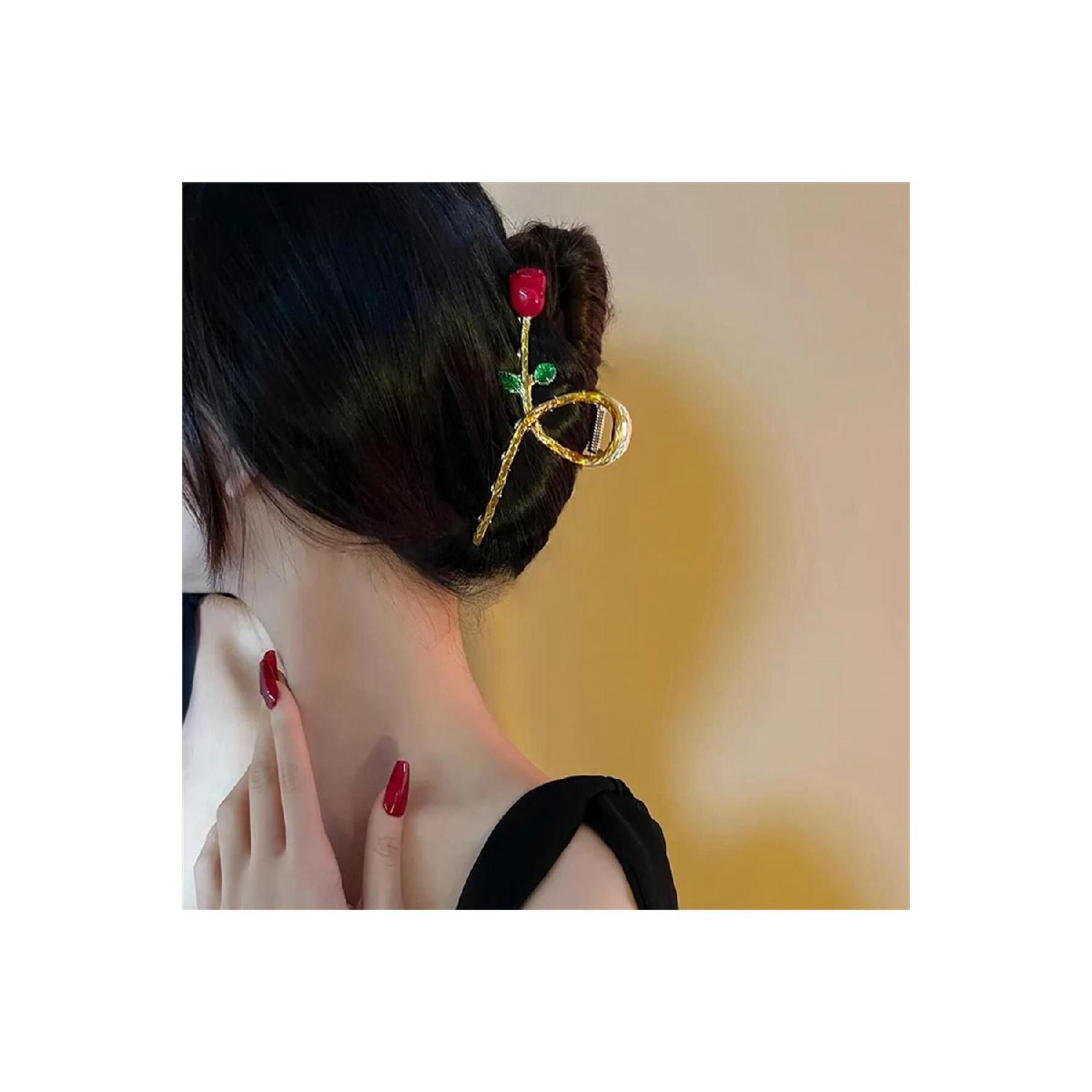 

Red Rose Figured Latch Buckle червоний
