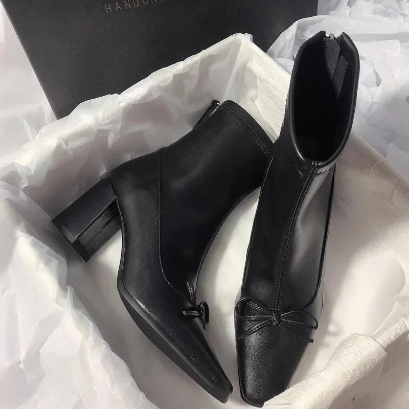 2025 Hot Sale Damesko Bakglidelås Dame Støvletter Sløyfeknute Ensfarget Moderne Støvletter Damer Nye Firkantet Tå Ankelstøvletter