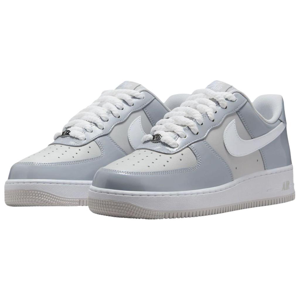 Nike Air Force 1 07 LV8 Wolf Grey Patent Herresneakers Hvit Vast-Grey HV9405-001