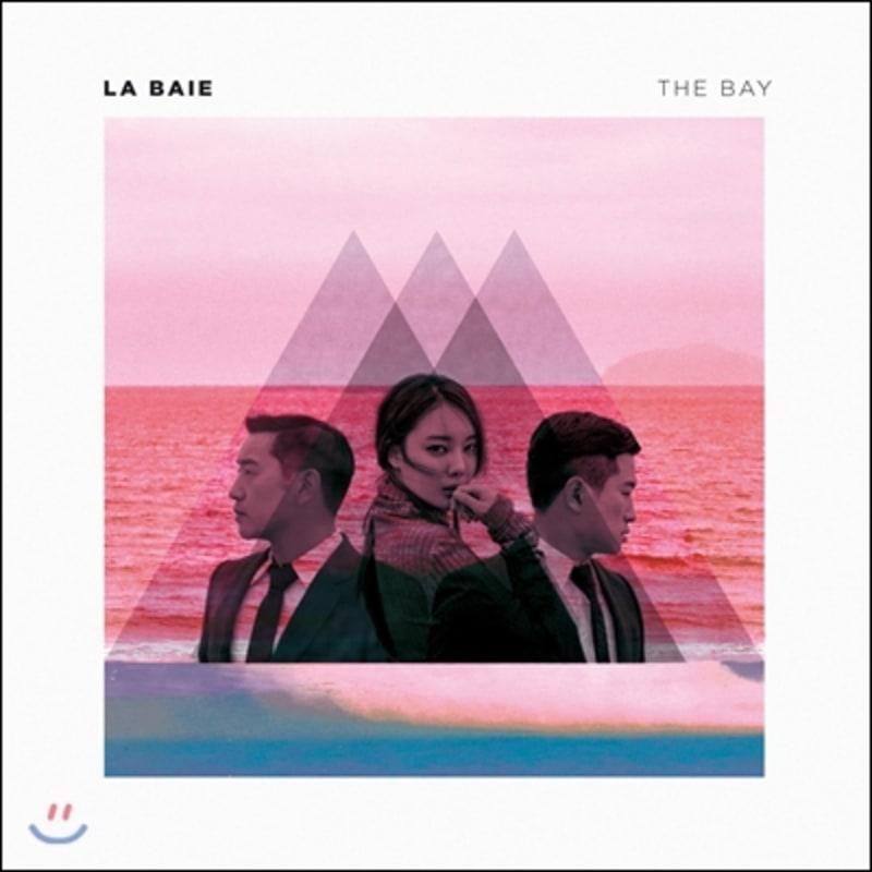 

La Baie (Labe) - The Bay