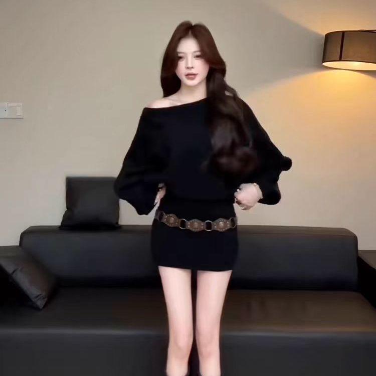 2025 Early Autumn Korean One-Shoulder Long-Sleeve Bodycon Dress - Women's Slimming Waist Sweater Dress