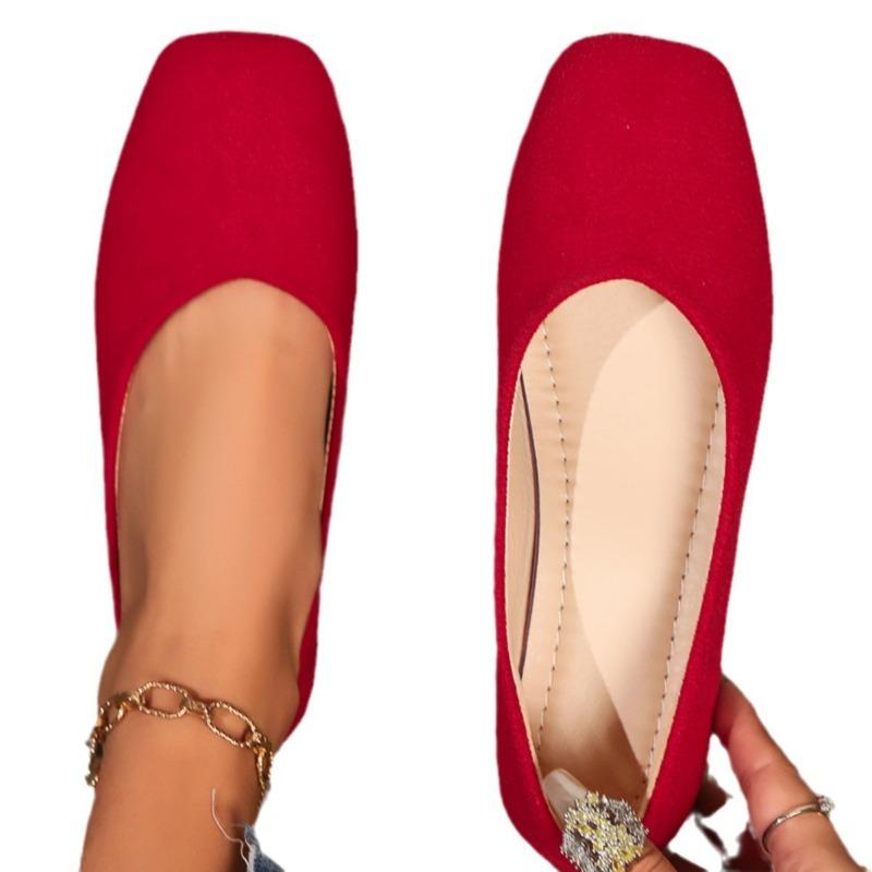 2026 New Plus Size Temperament Casual Versatile Western-style Comfortable Personality Flats Bottom Women's Shoes  Soft Sole