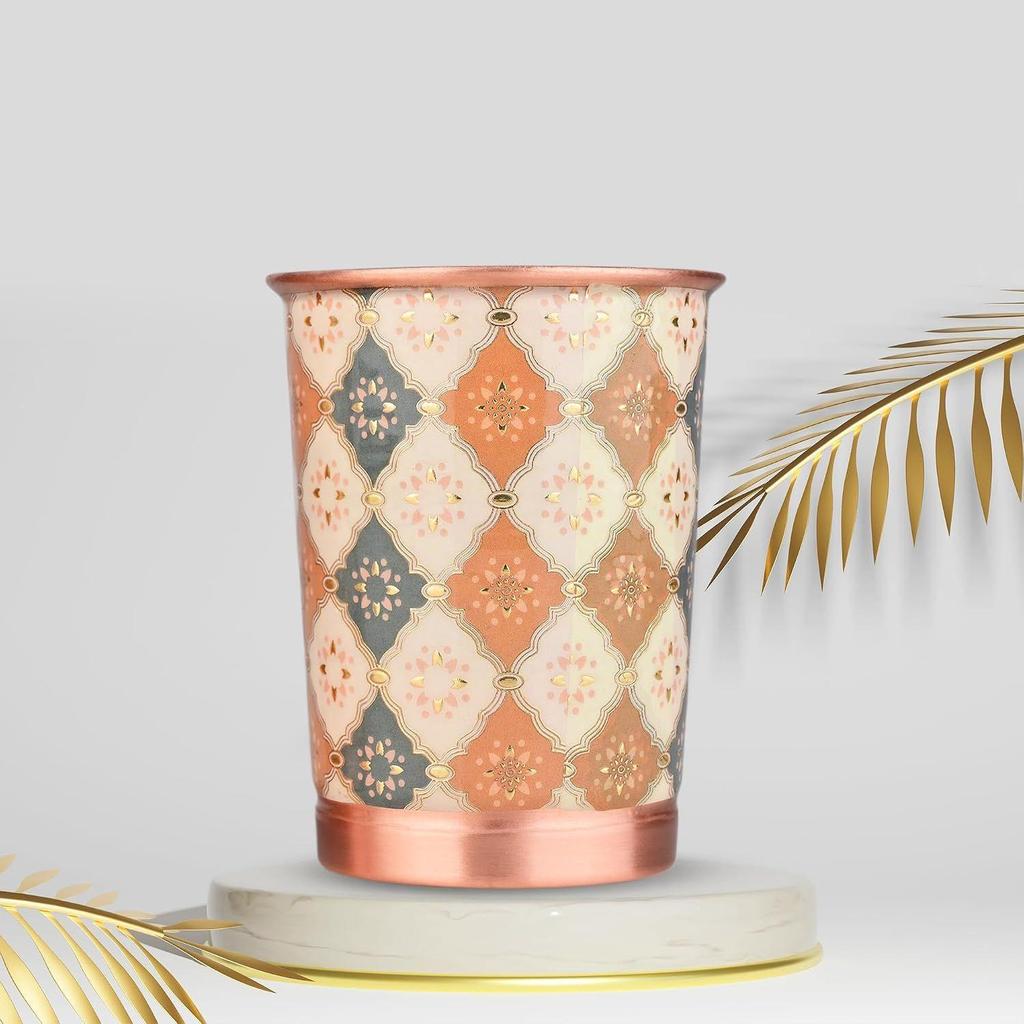 Kupferbedrucktes Design 250ML Wasserglas mit Rostschutz für Heim- und Bürogebrauch Ayurveda- und Yoga-Gesundheitsvorteile Glas Set mit 6