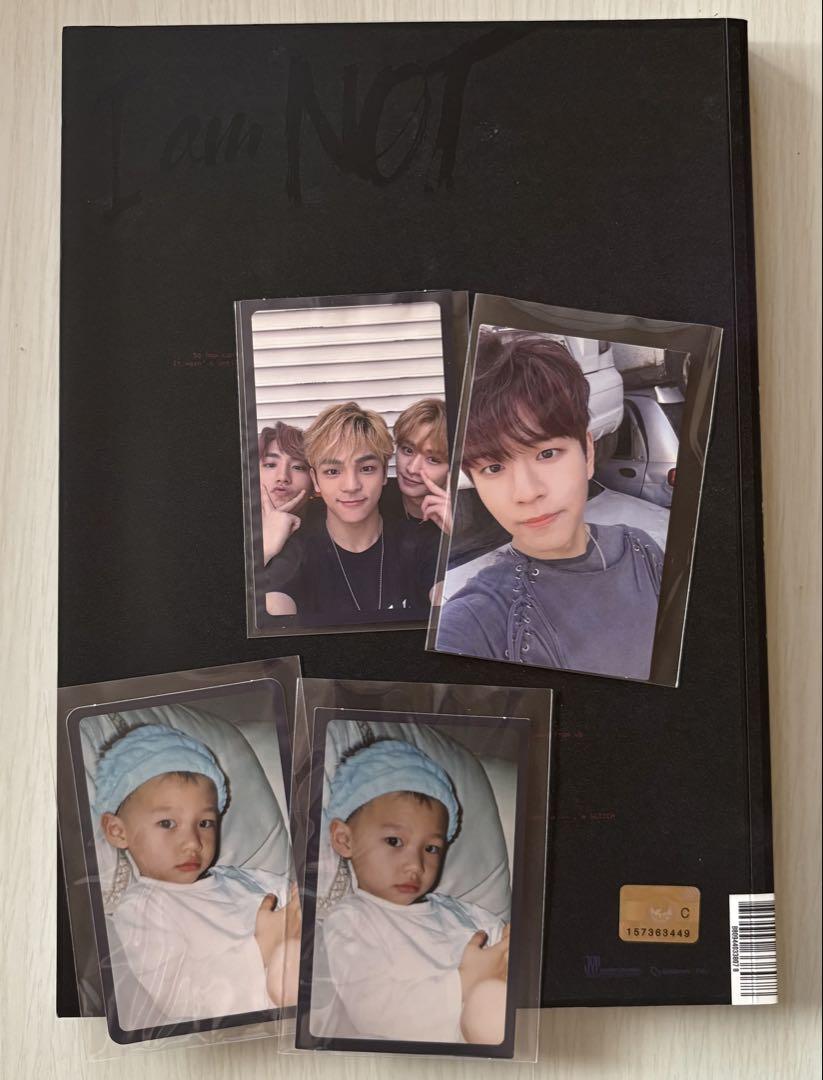 

[USED] Stray Kids I Am Not Album with Trading Card