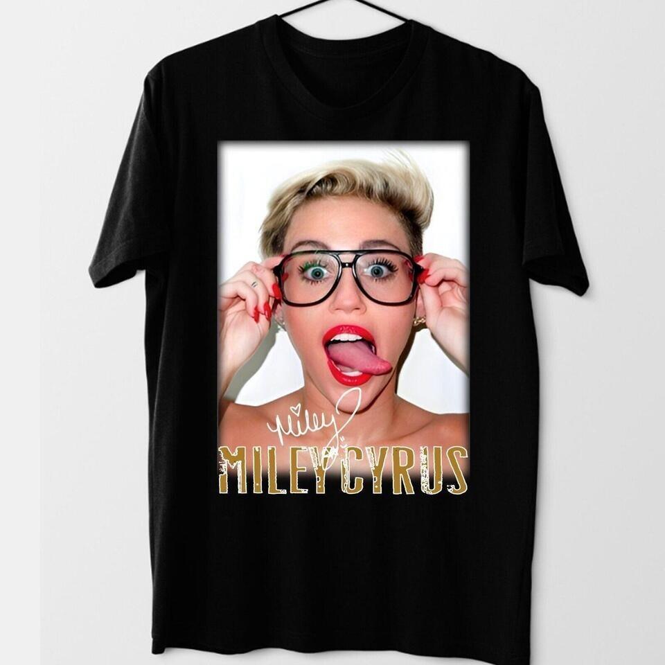 Rare Miley Cyrus Shirt New Popular Black All Size S-3XL Tee Shirt Unisex T-Shirt