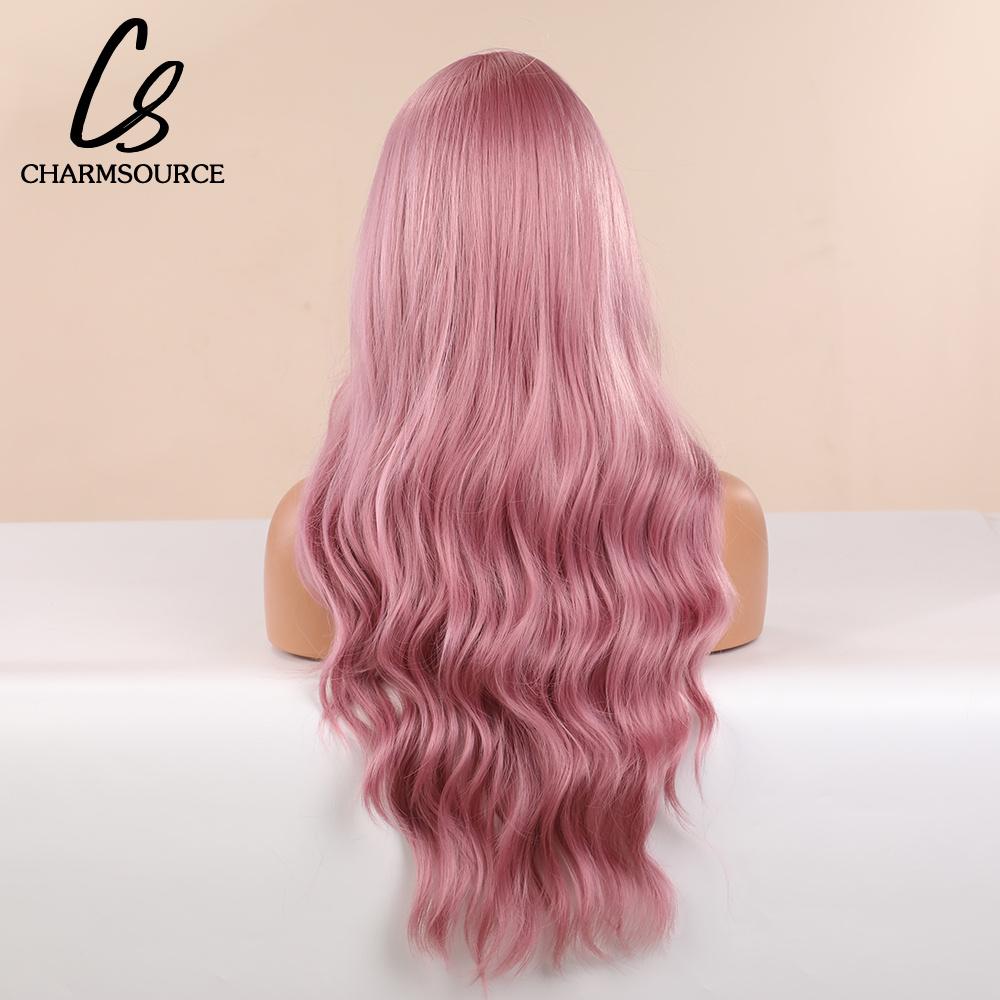 CharmSource Lange natürliche gewellte Perücke mit ordentlichem Pony/Fransen für Frauen, rosa Haar, synthetische Perücken, Cosplay, Party, hitzebeständige Faser