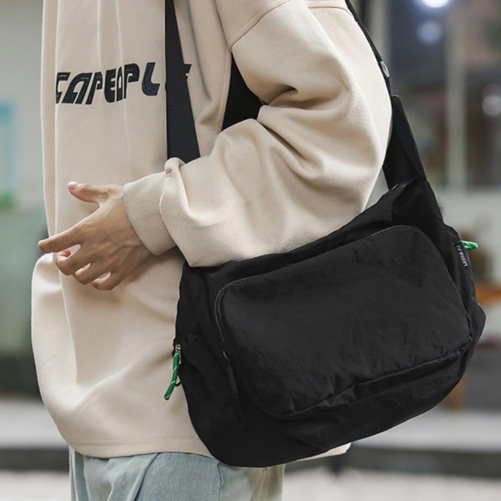 Simple Fashion Crossbody Bag Casual Fitness Sport Shoulder Bag Large Capacity Solid Nylon Bag Boys