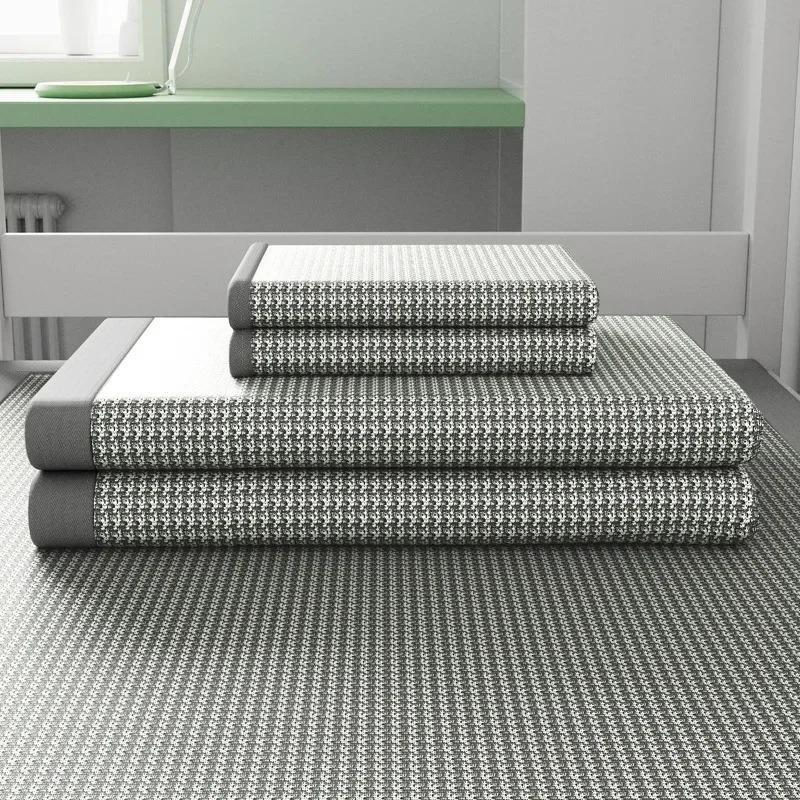 Ice Silk Sleeping Mat Summer Jacquard Cooling Mat Breathable Nonwoven Cover Soft Cool Pad for Dorm College Students Bedroom Use
