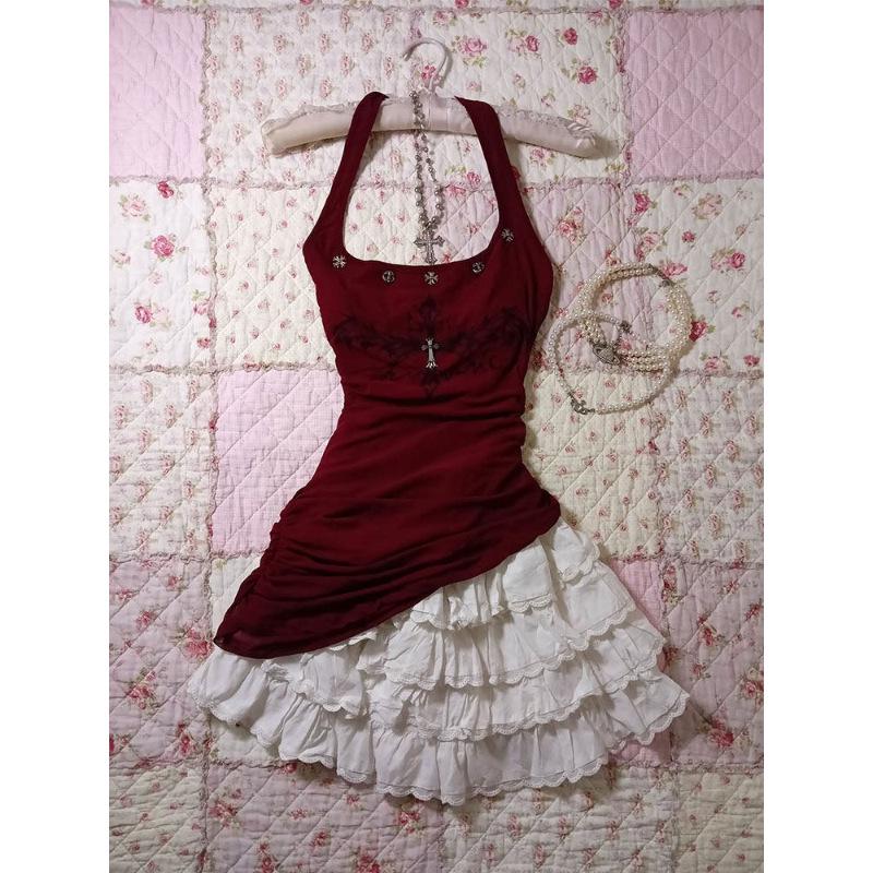 2026 Retro Chic Red Camisole Top & Slimming Skirt - Women s Summer New Arrival M