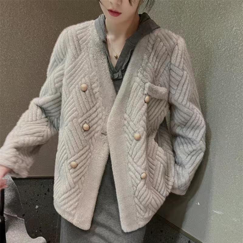 Imitation mink hair women's fur integrated fur jacket winter V-neck double-breasted plush coat