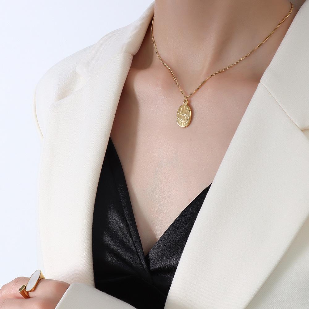 Devil'S Eye Geometric Oval Pendant Necklace Stacked Collarbone Chain Female Niche Ins Premium Durable Quality Useful