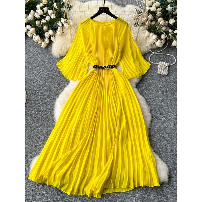 Summer Dress New Arrival Fashion Special Interest Light Luxury Elegant Retro Pleated Dress Waist-Tight Slim Looking Elegant Flare Sleeve Dress