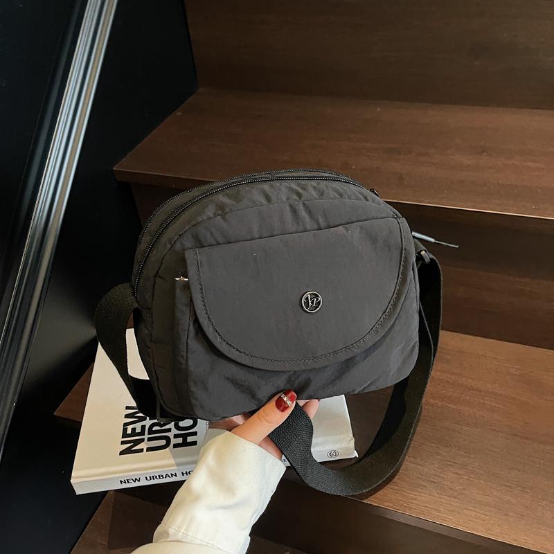 Women's Bag Sports Shoulder Crossbody Bag Lightweight Mobile Phone Bag