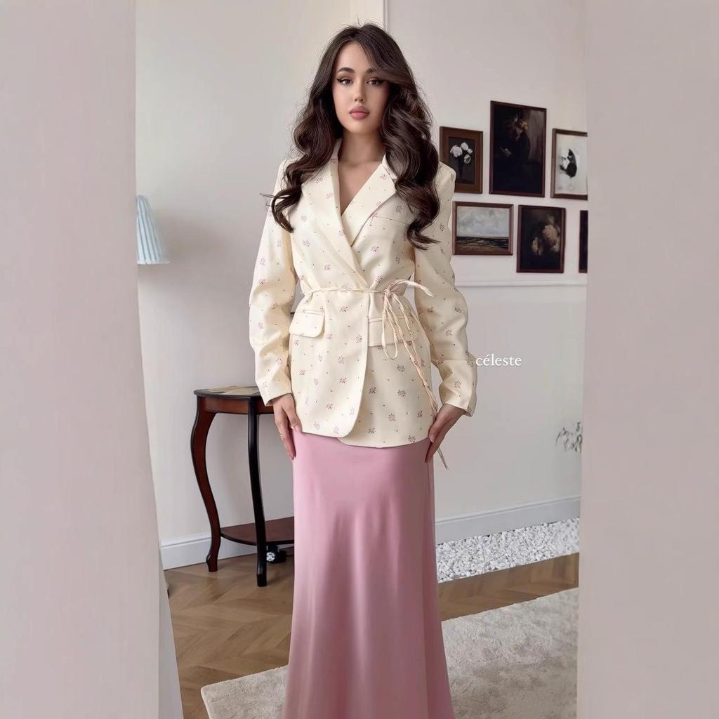 2025 Autumn Women's Tie Print Slimming Suit Jacket - European and American Style