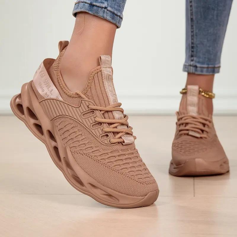 Fashion Summer Mens High Quality Sneaker Casual Sport Tennis Shoes Solid Color Breathable Lace Up Outdoor Running Training Women Shoes