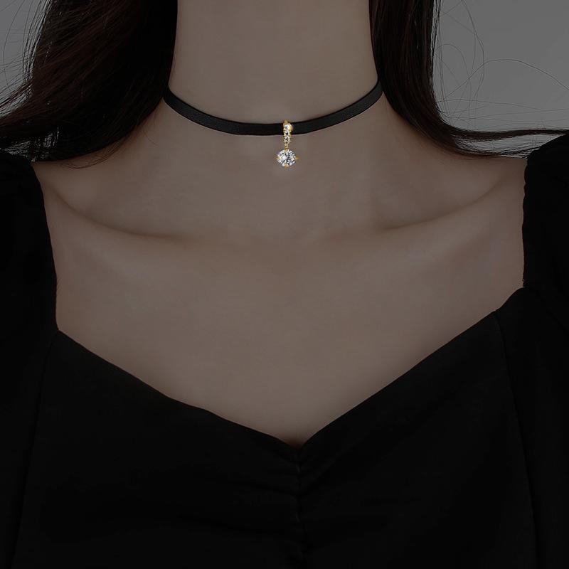 Jewelry Black Collar Light Luxury Niche Simple Chain Personalized Jewelry