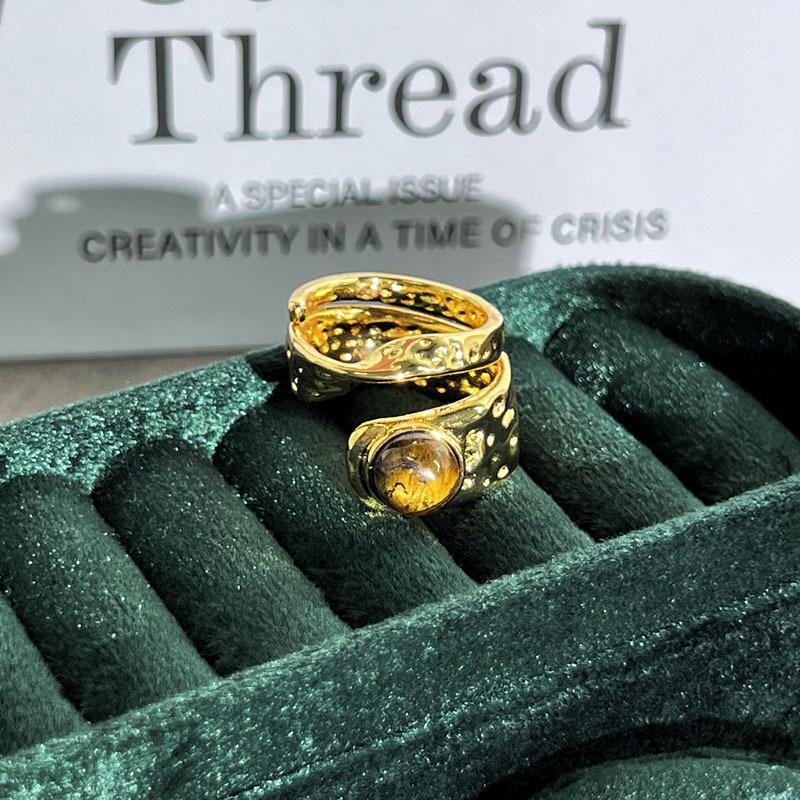 

2026 Fashion Temperament Maillard Vintage Tiger s Eye Open Ring Women s Irregular Geometric Light Luxury Personality Ring Resizable