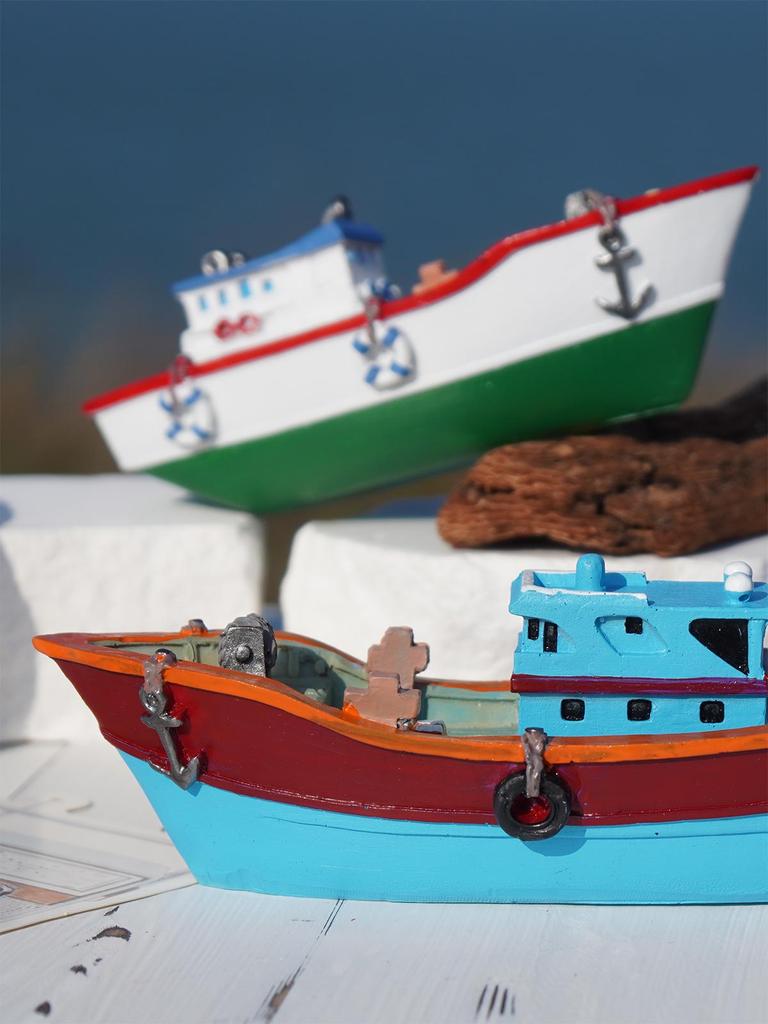 Painted Resin Small Boat Ornament for Home or Children's Room Decor, Seaside Travel Souvenir