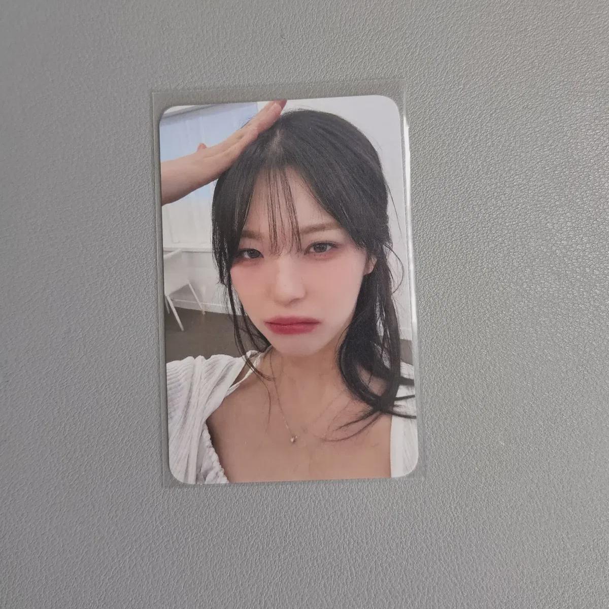 

Fromis9 Jiheon Tsudam Tsudam Photocard