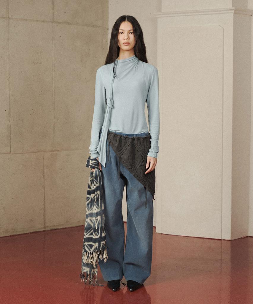 Beleuso Corduroy Tapered Pants