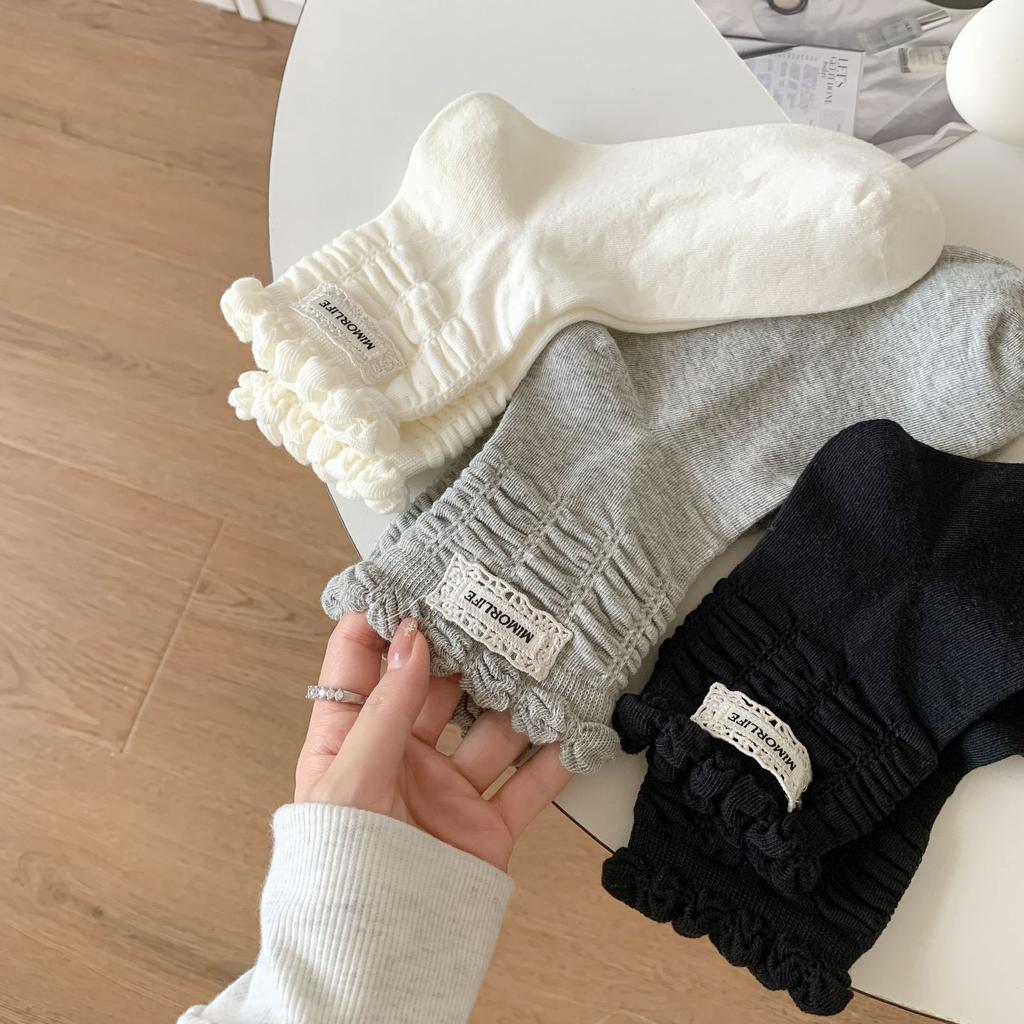 Korean Lace Cloth Label Solid Color Socks Versatile Pleated Lace Medium Tube Socks And Girls' Socks Stacking Socks