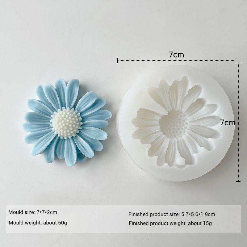 3D Daisy Flower Mold Sun Flower Silicone Mold Aromatherapy Epoxy Soap Candle Mold DIY Decoration Baking Tools For Cakes