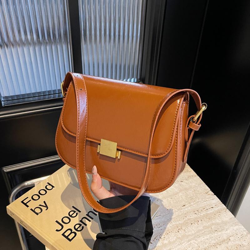 Small square bag women's 2025 autumn new fashion versatile high-end single shoulder underarm bag casual messenger bag