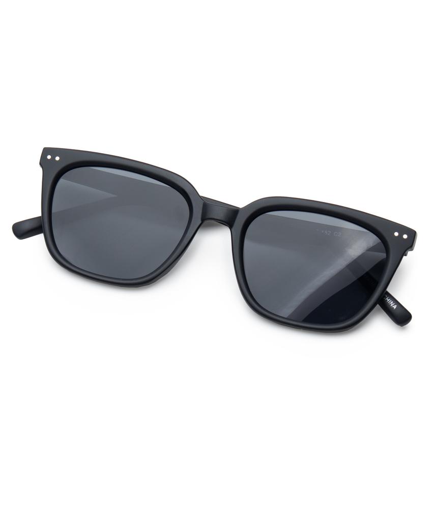 Ssiellonda D102 Uv Protection Square Horn-Rimmed Sunglasses Matte Black