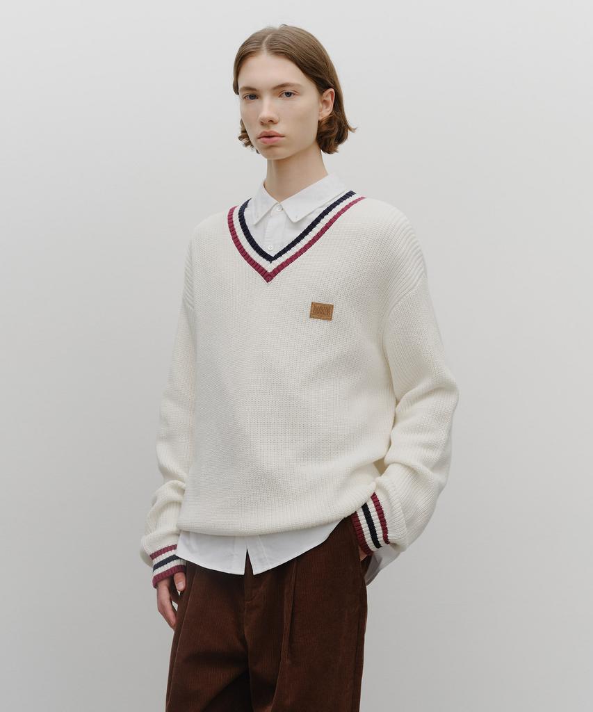Malittepeulangsowajeobeo V Neck Knit Pullover Ivory