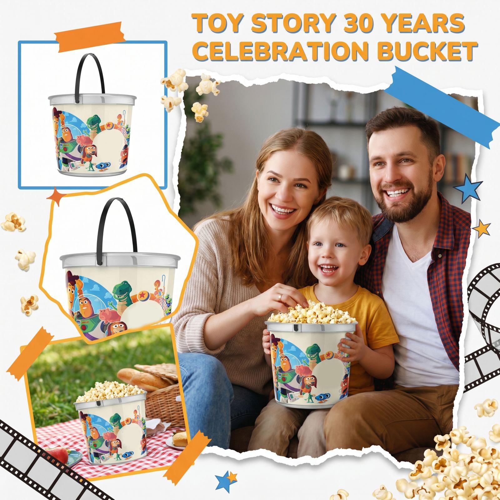 

Funny Face Popcorn Bucket The Best Gift For A Friend. One Size