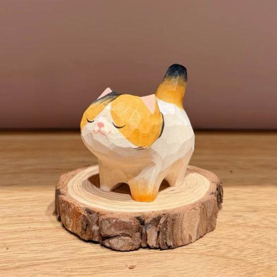 Cat Ornament Hand-Carved Wood Carving Compact Size Kitten Figure Wealth Symbol Desktop Car Bookshelf Decoration