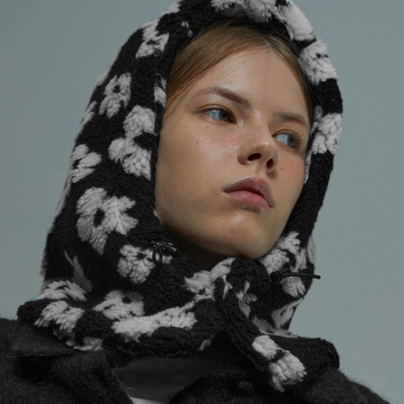 

Балаклава White Project FLOWER POLAR SHIELD [2 ЦВЕТА] BLACK