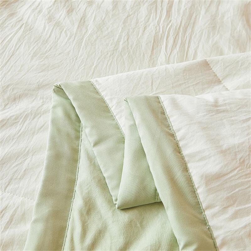 PLOVER 7A Antibacterial Lightweight Quilt