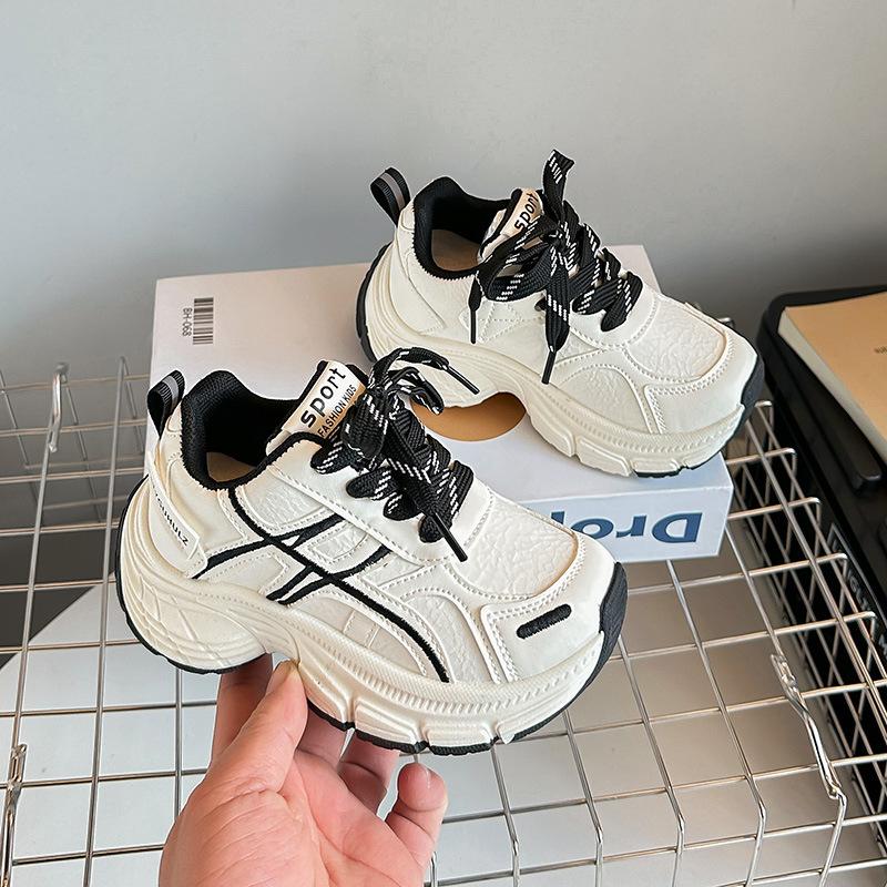 

Kids White Black Casual Sport Dad Sneakers 26 чёрный
