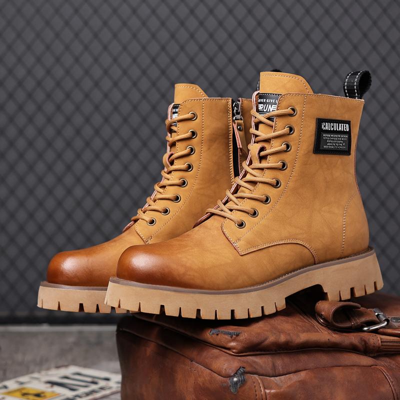 Fashion High Quality Male Genuine Leather Ankle Boots Classic Outdoor Motorcycle Shoes Mens High Top Casual Shoes New Trendy Jeans Boots