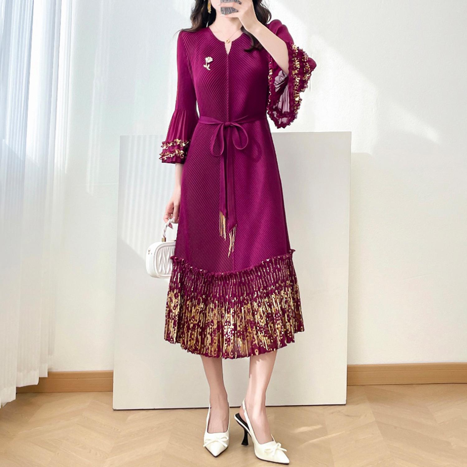 

Elegant Plus Size Bell Sleeve Tie-Waist Dress for Women One Size