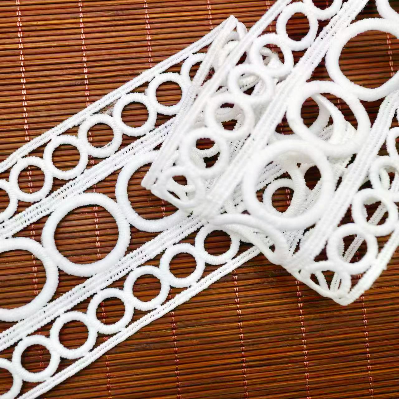 

Молочний Шовк Водорозчинна Вишивка Мереживо Матеріали для Одягу, Рукоділля DIY Аксесуари для Одягу, Декоративні Аксесуари CK2165